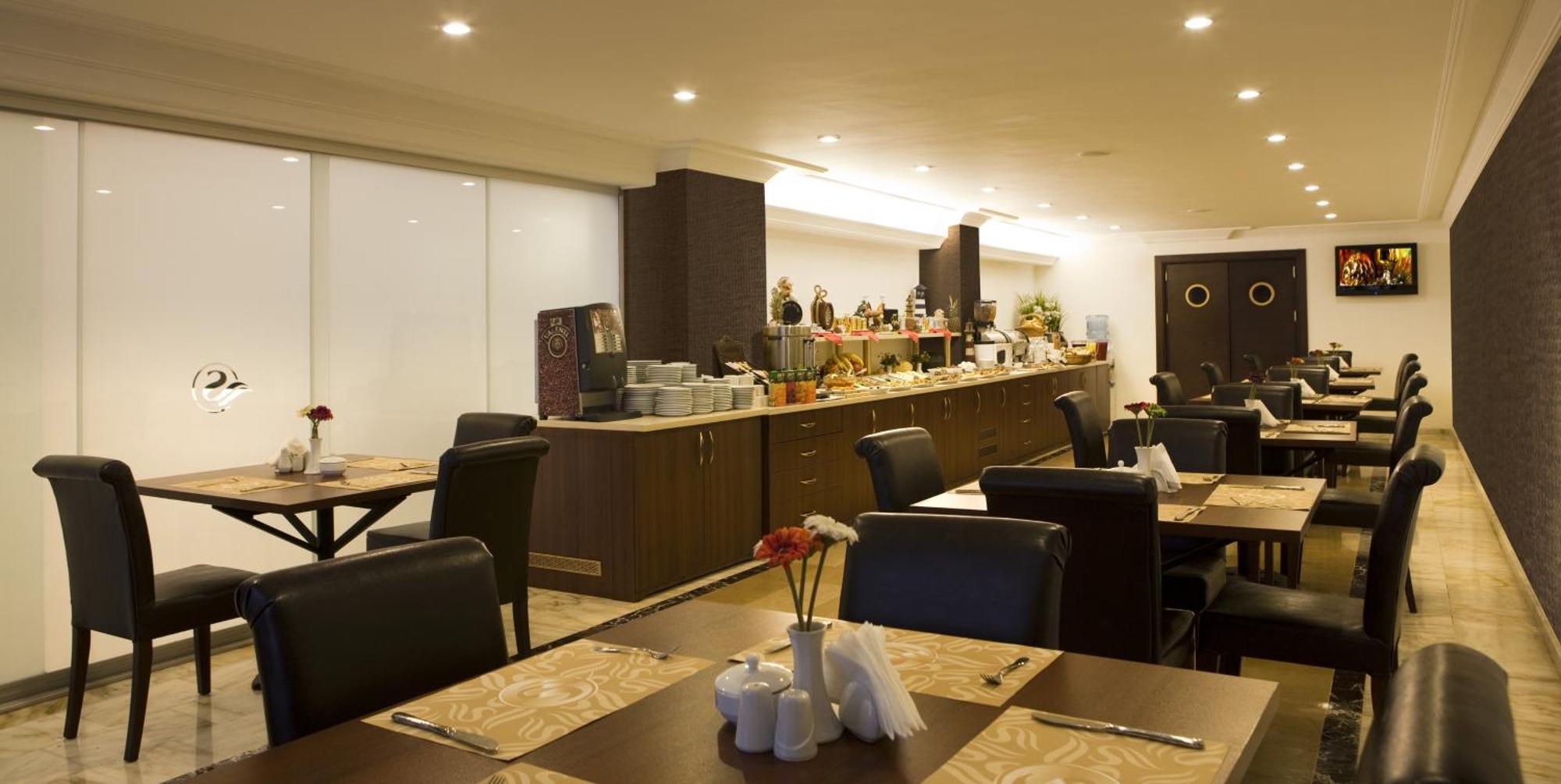 Susuzlu Atlantis Hotel Izmir Exterior photo
